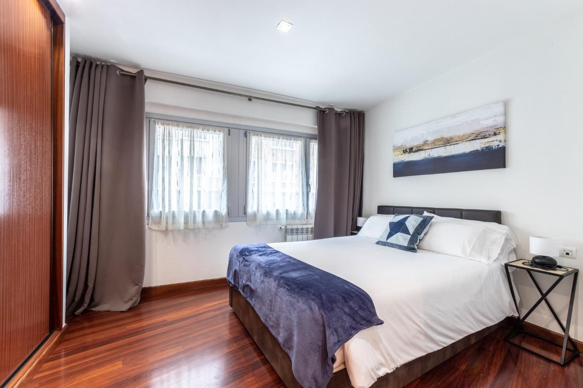 Amplio Y Acogedor Junto A Plaza Zabalburu Apartman Bilbao Kültér fotó